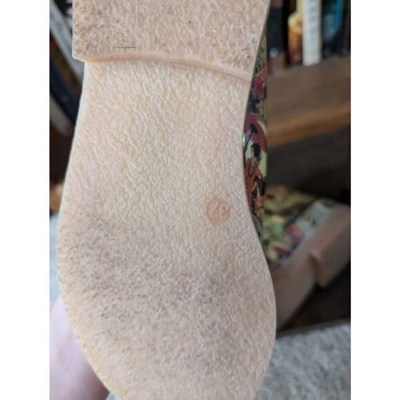 Zona Centro EU Size 37 US 7 White Leather Hand Painted Paris Renaissance Boots - Picture 7 of 8